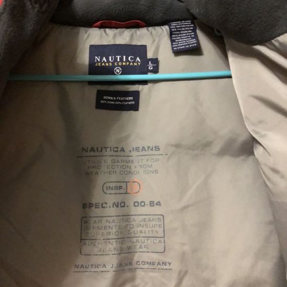 NWT - Red Nautica down vest size L - Picture 5 of 9
